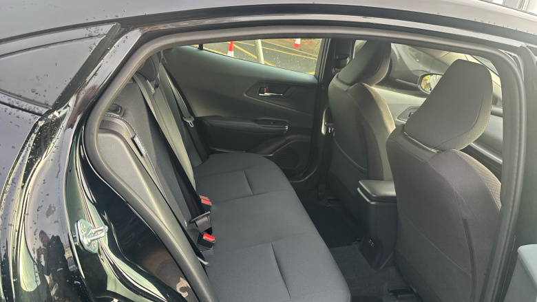 Toyota Prius 2.0 PHEV Design 5dr CVT Hatchback